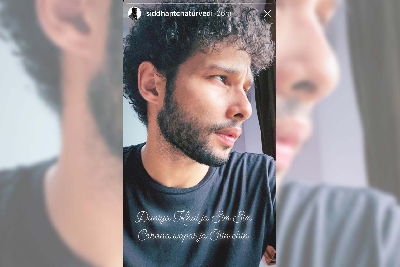 Siddhant Chaturvedi wants corona to go back to 'chin chin'.