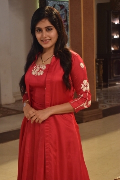 Rajan sir is famous for creating great pairs on-screen: Rhea Sharma. (Photo: Natalia/IANS)