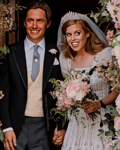Princess Beatrice, granddaughter of Queen Elizabeth II,married Edoardo Mapelli Mozzi. (Source: Instgram/@royaltyfashion22)