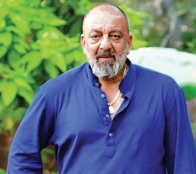 Cancer survivors Manisha Koirala, Yuvraj Singh pen messages for Sanjay.