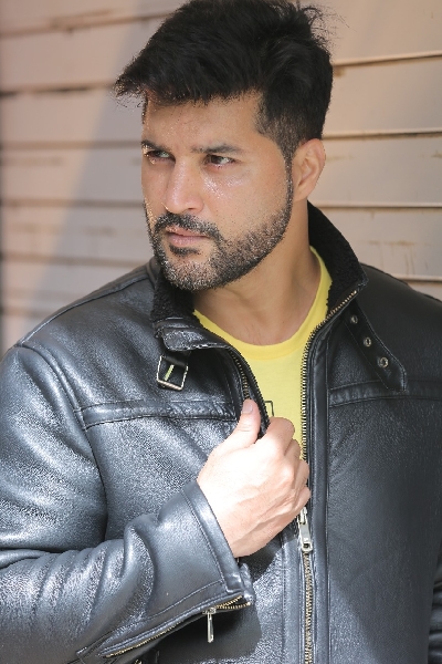 Vikas Sethi to launch production house with a comedy web series.