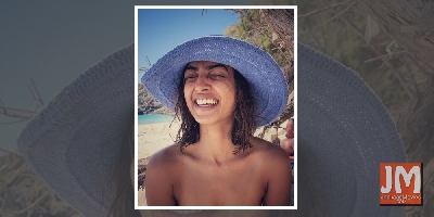Radhika Apte shares â€˜happyâ€™ picture in â€˜birth suitâ€™ from beach