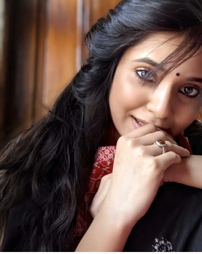 'Kumkum Bhagya' actor claims threat to life from father.