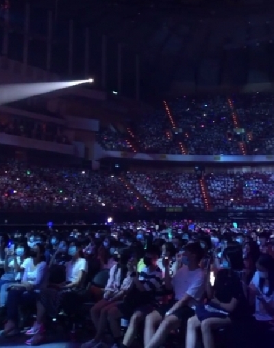 Taiwanese pop star Eric Chou on performing amid 10,000 fans in pandemic era.