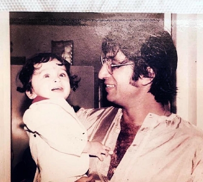 Shraddha Kapoor pens b'day wish for 'precious Baapu' Shakti Kapoor.