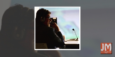 Big B reminisces about cricket commentary days in latest post