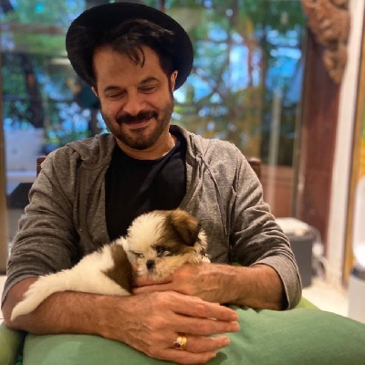 When Rhea Kapoor cried after seeing her pet's ill-health.