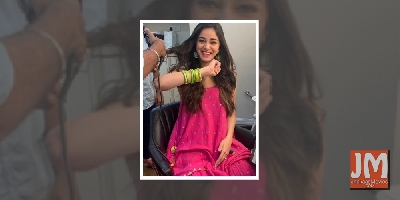 Ananya Panday shares first look test pics of 'Khaali Peeli'