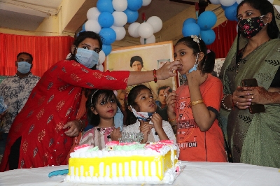 Bhopal Amitabh Bachchan birthday celebration.