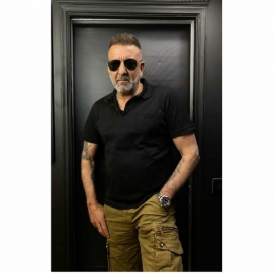 Sanjay Dutt defeats cancer, issues statement with health update.