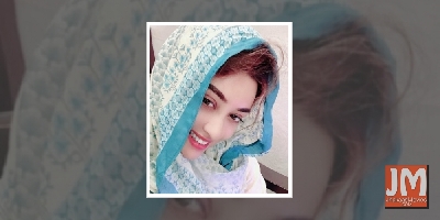 Payal Ghosh has an expletive-laden quip for Bollywood colleagues