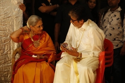 Mumbai: Actors Amitabh Bachchan and Jaya Bachchan during Kalyan Jewellers ad shoot in Mumbai on Jan 24, 2020. (Photo: IANS)