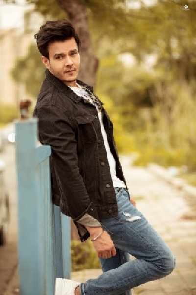 TV actor Aniruddh Dave turns producer.