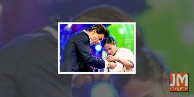 Didi wishes SRK on birthday, calls him 'charming brother'