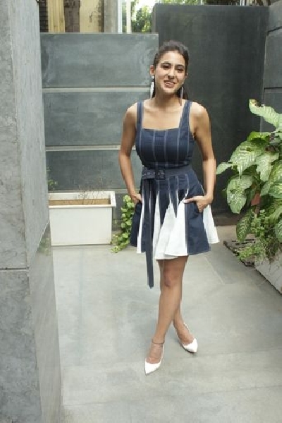 Mumbai: Actress Sara Ali Khan during the promotions of her upcoming film 'Coolie No. 1', in Mumbai on Nov 6, 2020. (Photo: IANS)