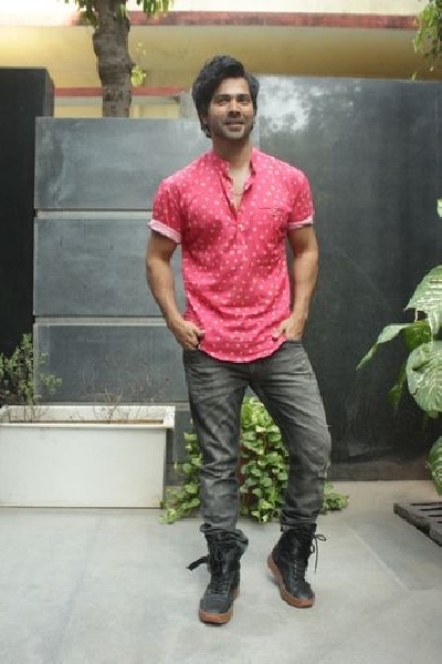 Mumbai: Actor Varun Dhawan during the promotions of his upcoming film 'Coolie No. 1', in Mumbai on Nov 6, 2020. (Photo: IANS)