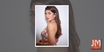 Busy Jacqueline Fernandez is having an exciting time