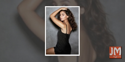 Alia Bhatt goes back in black
