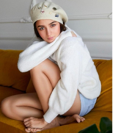 Deepika-Ranveer spotted at same resort amid engagement rumours of Ranbir-Alia. (photo:instagram)i