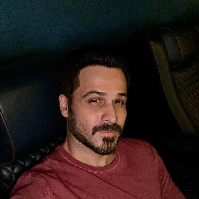 Emraan Hashmi is back to the 'magical dark rooms called theatres' (Credit: Instagram)
