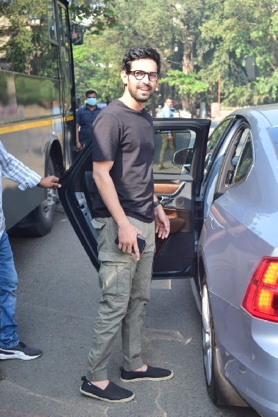 MUMBAI: Vikrant Massey seen at Andheri on Thursday on 21 Jan 2021. (Photo: IANS)