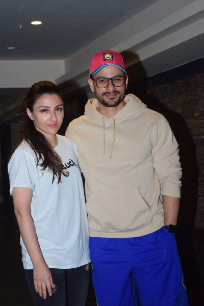 Mumbai: Kunal Khemu and Soha Ali Khan Celebrate wedding anniversary on Sunday,25 January 2021. (Photo: IANS)