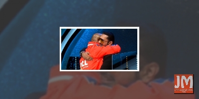 Yo Yo Honey Singh, Vishal Dadlani hug and patch up on Indian Idol 12