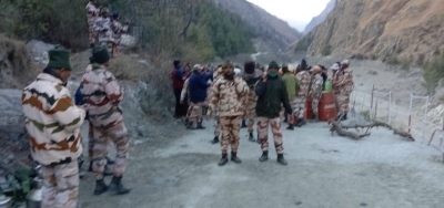 3 persons taken out from tunnel by ITBP provided oxygen as they were found unconscious inside. Carried by jawans to nearest road head on stretchers.