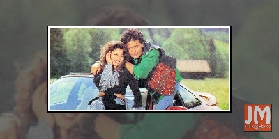 Madhuri Dixit, Rishi Kapoor Wore Burqa & Travelled In A Train. Guess What Happened Next ?