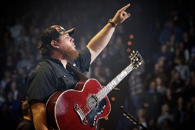 singer Luke Combs.(photo:Instagram)
