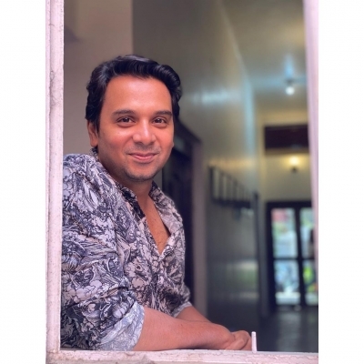 Namit Das sports a clean-shaven look in an upcoming project, which is currently on the floors. This is unusual for the 36-year-old actor who has mostly appeared on the screen wearing a beard or moustache. Namit calls this his 