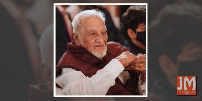 Gauahar Khan's father passes away