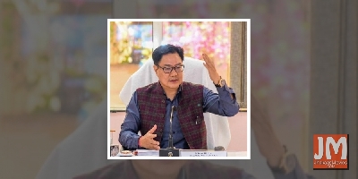 Kiren Rijiju replies to Taapsee's rumoured boyfriend over IT raid