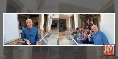 Anupam Kher parties with children on his birthday