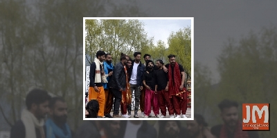 'Heartfelt thanks to Indian Army for inviting me to Uri Base Camp'