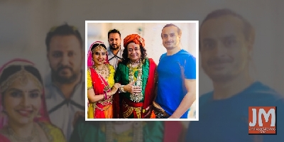 Anup Jalota plays Lord Krishna in video of self-composed song