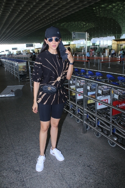 Mumbai: Rakul Preet Singh with her brother Aman Preet Singh spotted at Airport departure on Wednesday 10th March, 2021. (Photo: IANS)