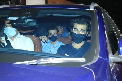 Mumbai:   Amrita Arora house party in Bandra   (Photo: IANS)