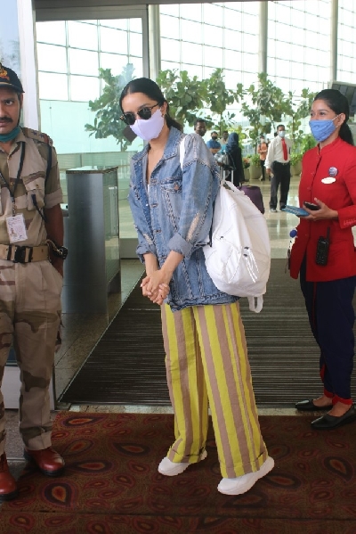 Mumbai: Shraddha Kapoor Spotted at Airport Departure On Saturday 03 April, 2021. (Photo: IANS)