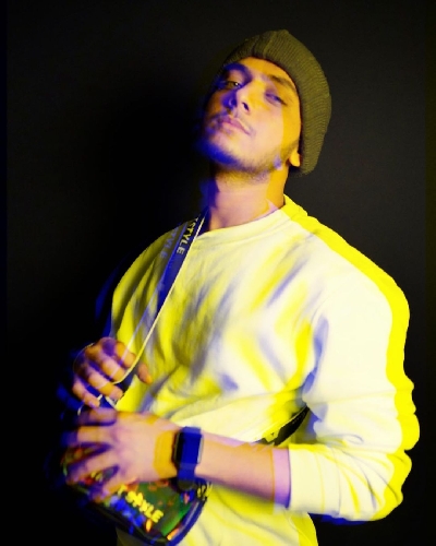 'Mardaani 2' villain Vishal Jethwa on playing loverboy in Arko's new video.(photo:Instagram)