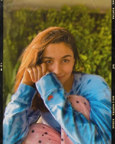 Alia Bhatt tests negative for Covid-19