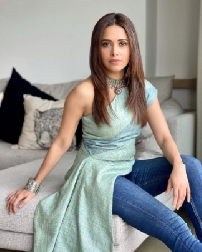 Nushrratt Bharuccha reveals no one trusts her kitchen skills at home!(photo:Instagram)