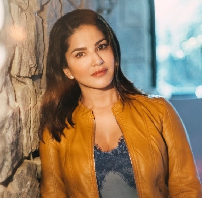 Sunny Leone: It's time to get vaccinated.(photo:Instagram)