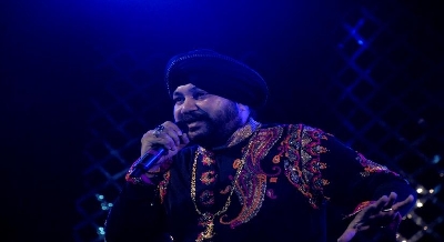 Daler Mehndi urges people to 'be human' in these trying times.(photo:IANSLIFE)