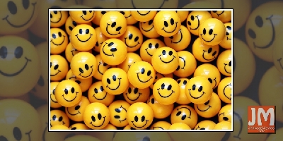 World Smile Day: Amitabh Bachchan Reminds Fans To Smile Today