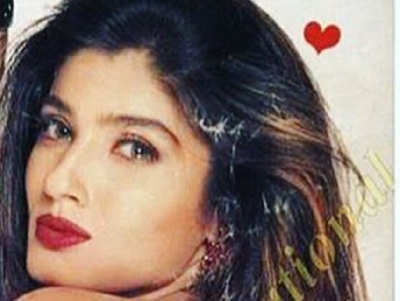 Raveena Tandon: Missing a bit of the red lipstick action.(photo:instagram)