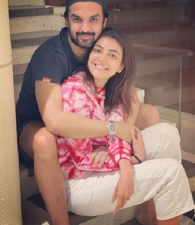 Kajal Agarwal shares a happy photo-op with hubby(Photo:Instagram)