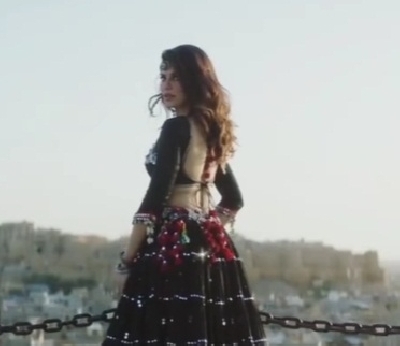 Jacqueline: Shot 'Paani paani' over two days in blazing Rajasthani desert heat.