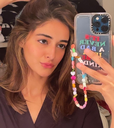 Ananya Panday is in caption dilemma.(photo:instagram)
