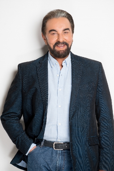 Writing my memoir was both cathartic and revelatory: Kabir Bedi.